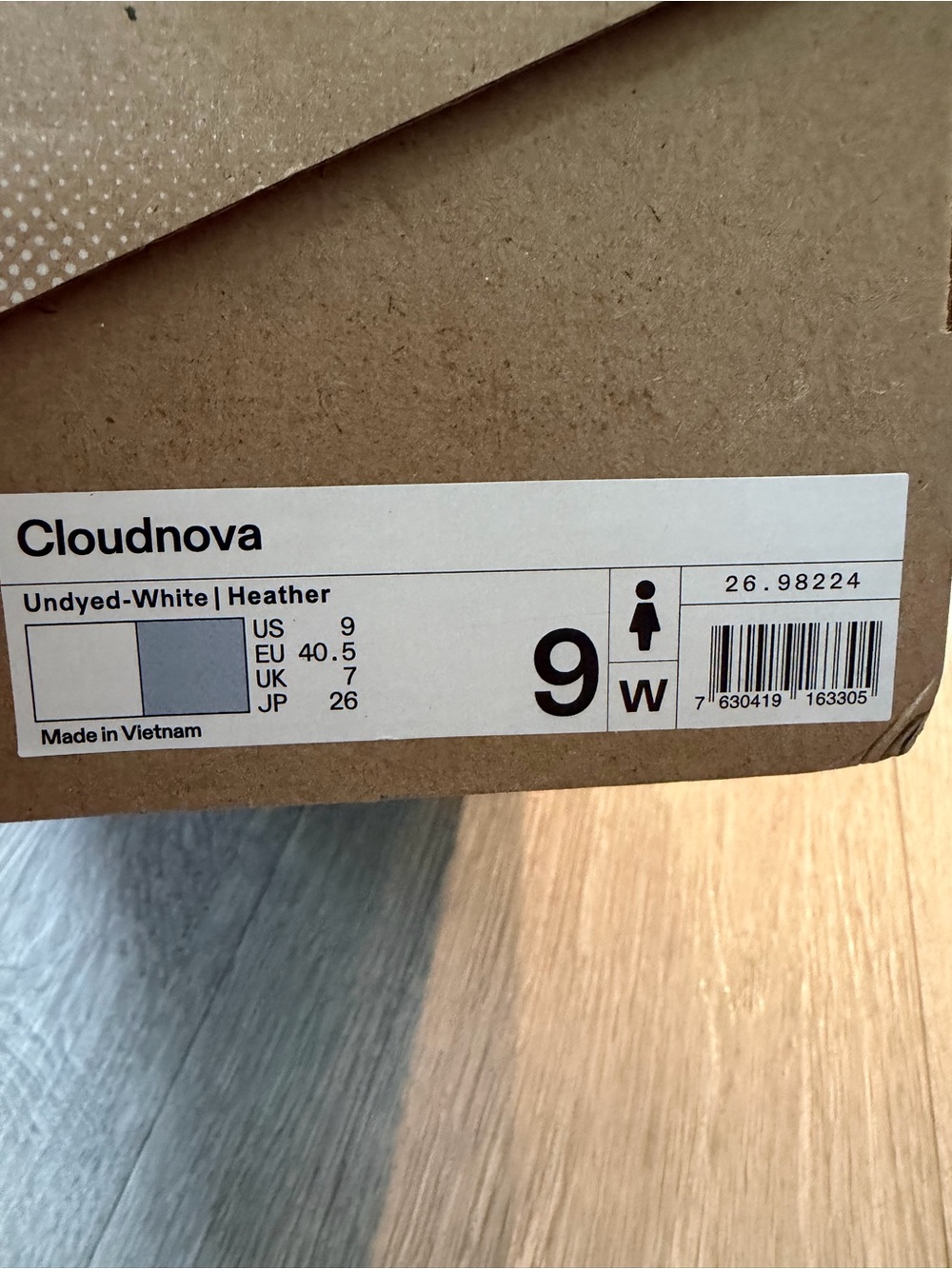 ✨ On Running Cloudnova Lifestyle Sneakers ✨
* Brand new * woman’s size 9 - Picture 4 of 5